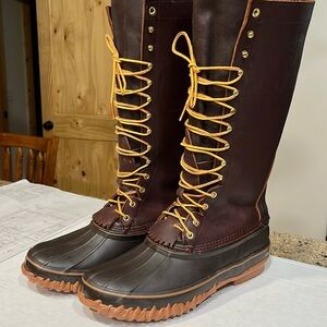 Men’s Schnee’s pac boots, 16” tall size 10